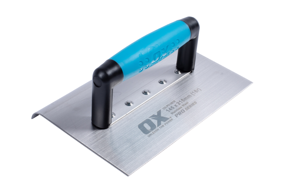 OX Pro Stainless Steel Extra Wide Edger - (16d 19r)